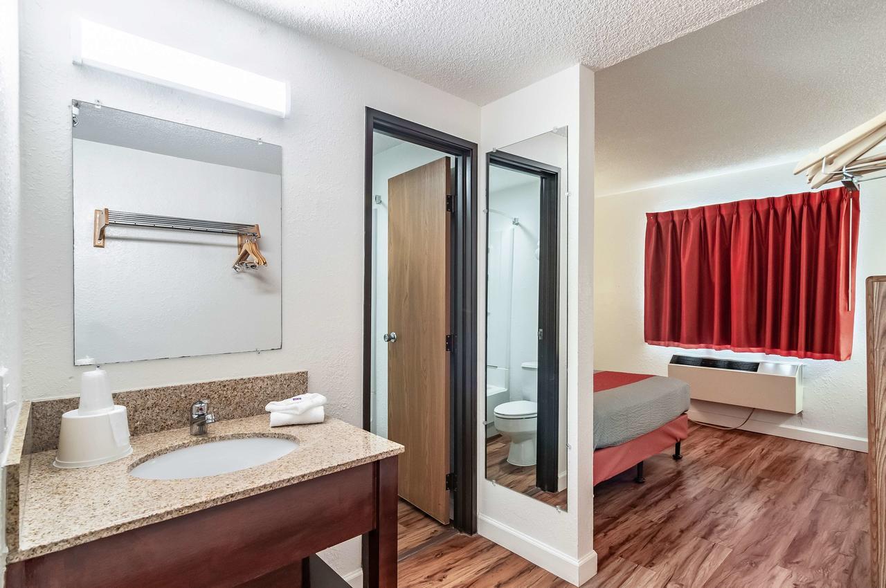 Motel 6-Naperville, Il Экстерьер фото