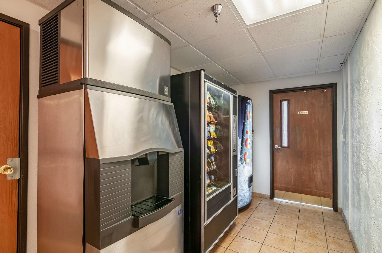Motel 6-Naperville, Il Экстерьер фото
